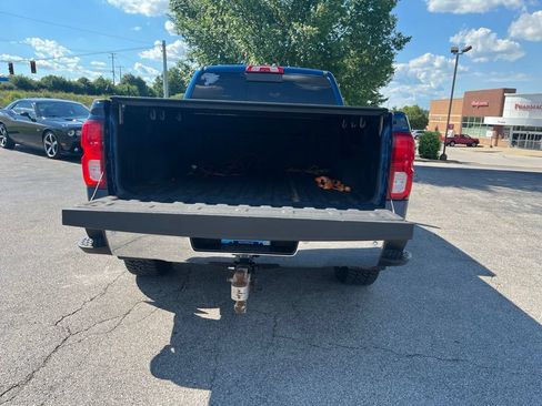 Used 2018 Chevrolet Silverado 1500 LTZ w/ Sport Package AWD/4WD image 11