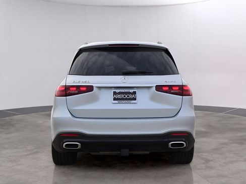 Used 2025 Mercedes-Benz GLS 450 4MATIC image 6