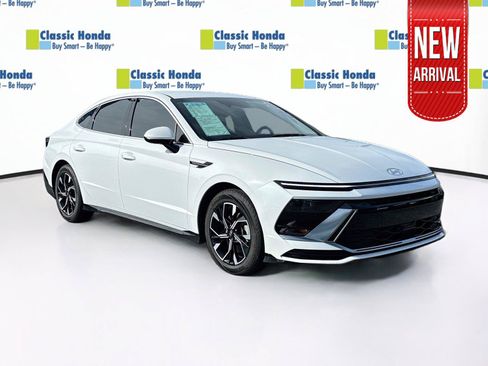 Used 2024 Hyundai Sonata SEL FWD image 1
