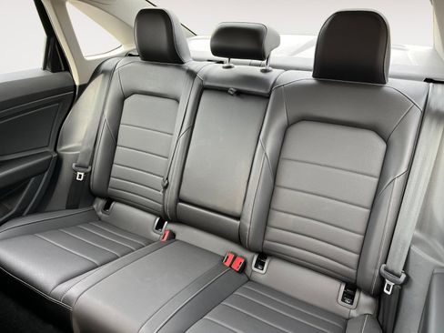 Used 2023 Volkswagen Jetta SE w/ Panoramic Sunroof Package FWD image 14