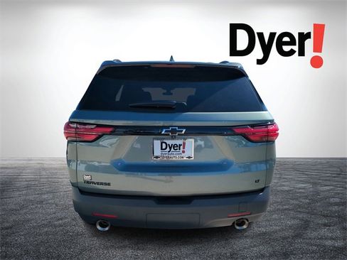 Certified 2023 Chevrolet Traverse LT image 5