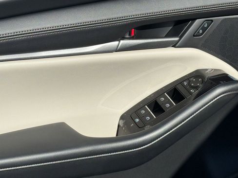 New 2026 MAZDA MAZDA3 2.5 S Sedan w/ Preferred Pkg image 17