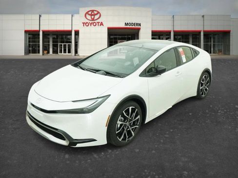 New 2026 Toyota Prius Plug-In Hybrid image 1
