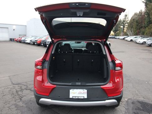 Used 2026 Chevrolet TrailBlazer LT w/ Convenience Package AWD/4WD image 29