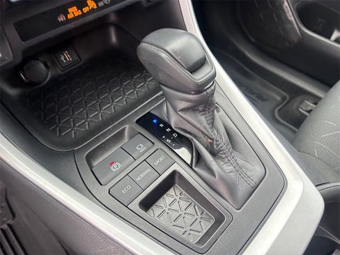 Certified 2023 Toyota RAV4 XLE image 19