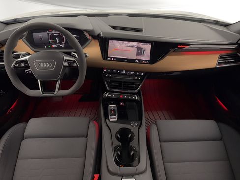 Used 2023 Audi e-tron GT Prestige w/ Prestige Package image 18