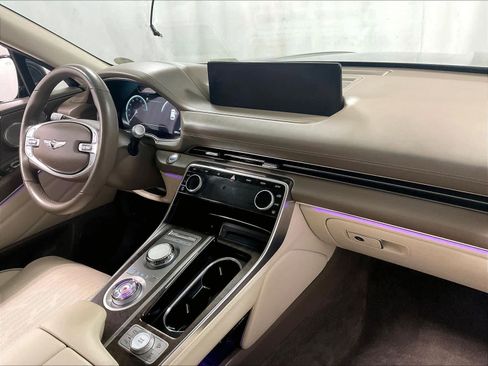 Used 2024 Genesis GV80 2.5T w/ Prestige Package image 14