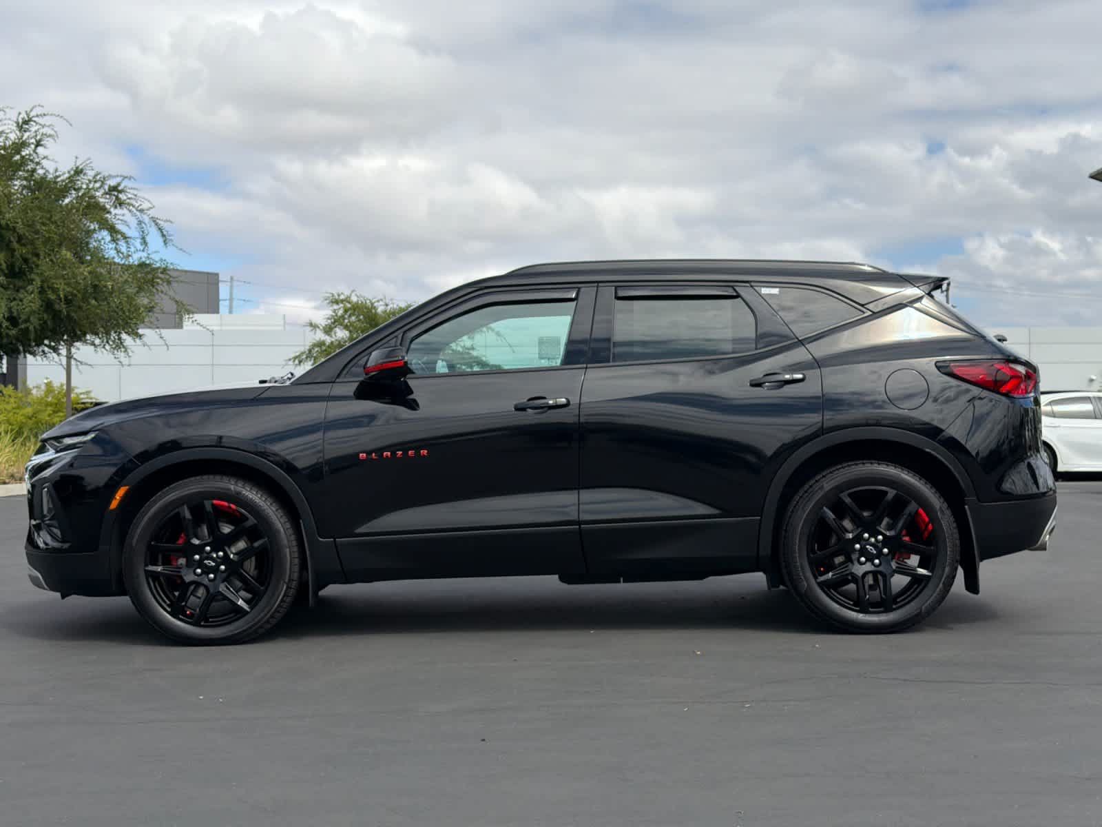 Used 2021 Chevrolet Blazer LT w/ Sound & Technology Package AWD/4WD image 9