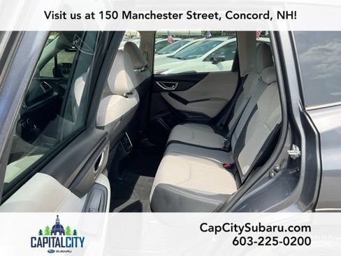 Used 2024 Subaru Forester Premium AWD/4WD image 14