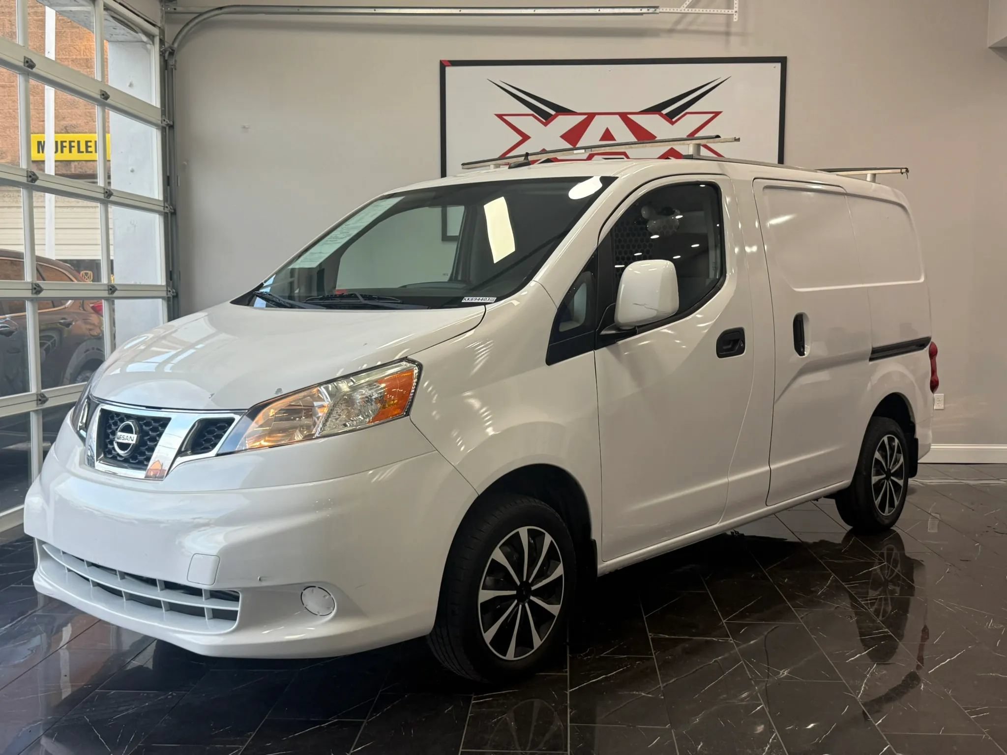 Used 2019 Nissan NV200 SV w/ Navigation Package FWD image 3