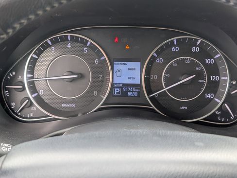 Used 2018 Nissan Armada Platinum w/ Captain Seat Package RWD image 24
