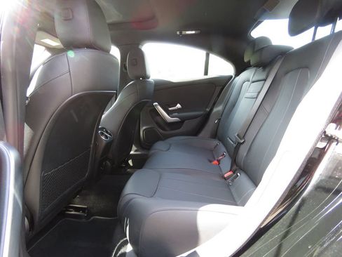 Used 2025 Mercedes-Benz CLA 250 4MATIC image 19