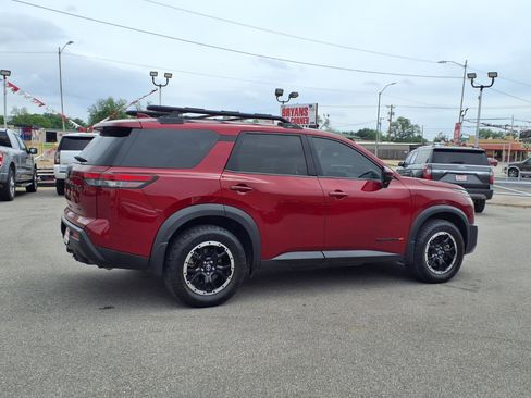 Used 2024 Nissan Pathfinder Rock Creek AWD/4WD image 22