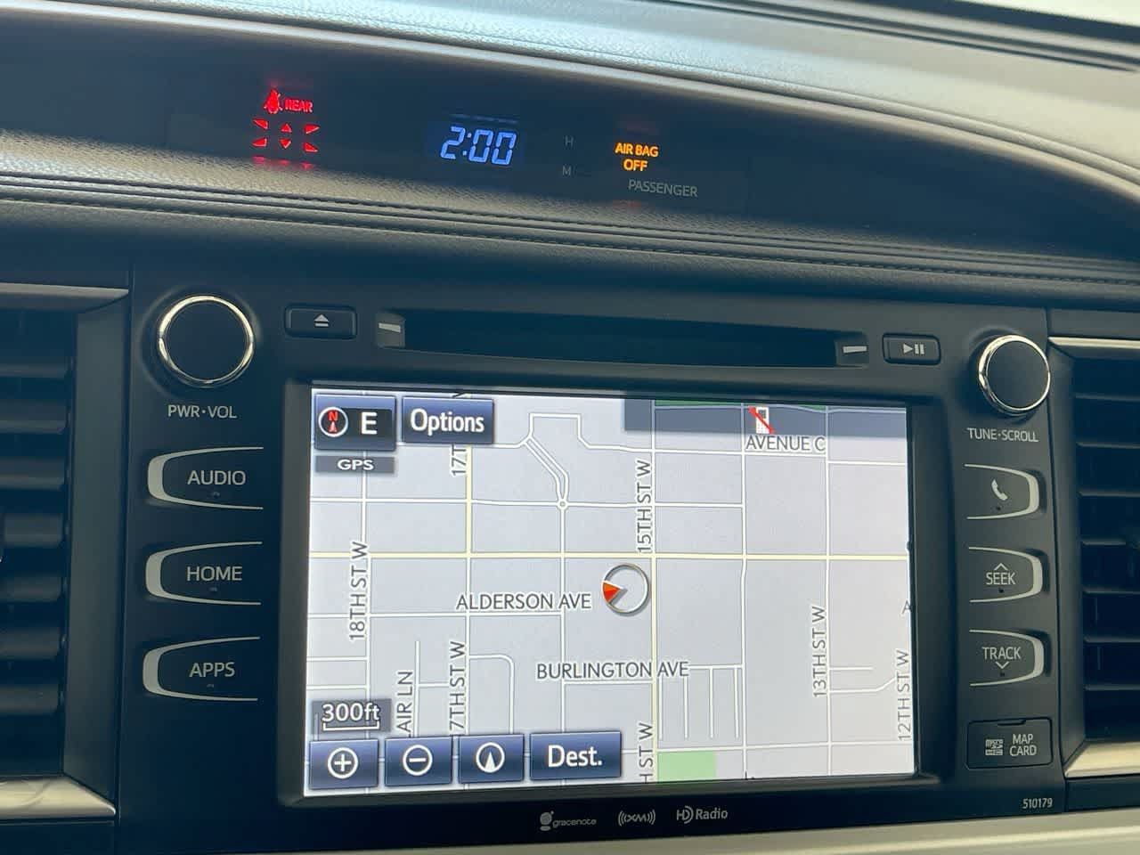 Used 2017 Toyota Highlander XLE AWD/4WD image 18