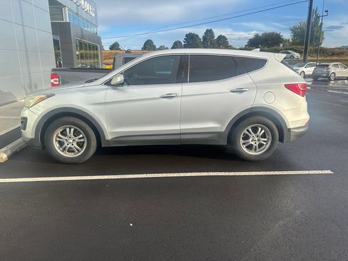 Used 2014 Hyundai Santa Fe Sport AWD/4WD image 7