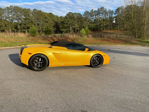 Used 2006 Lamborghini Gallardo Spyder AWD/4WD image 4