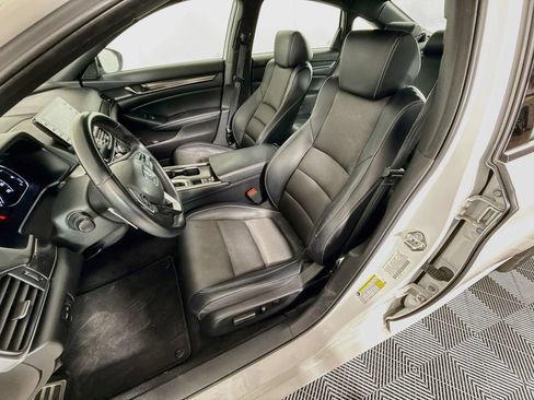 Used 2018 Honda Accord Sport image 20