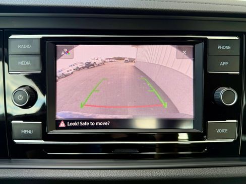 Used 2024 Volkswagen Jetta S image 23