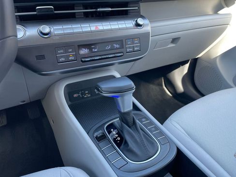 Used 2025 Hyundai Kona SEL image 43