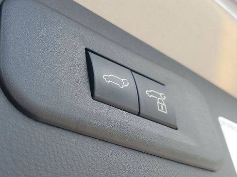 Used 2023 Lexus NX 350 AWD image 9