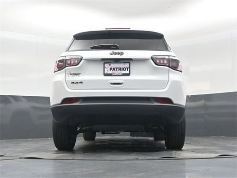 New 2026 Jeep Compass Latitude image 40