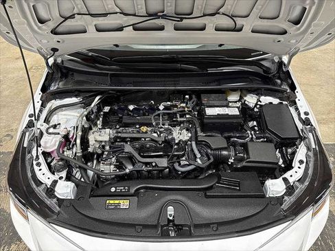 Certified 2025 Toyota Corolla LE image 12