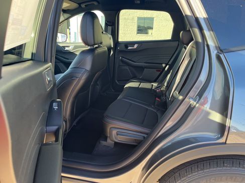 New 2026 Ford Escape ST-Line image 30