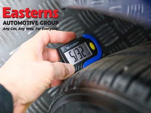 Used 2023 Tesla Model 3 Standard Range image 23