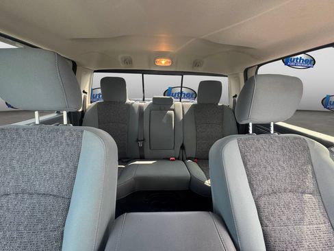Used 2018 RAM 2500 Big Horn AWD/4WD image 33