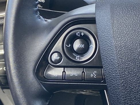 Certified 2022 Toyota Prius Prime XLE image 17