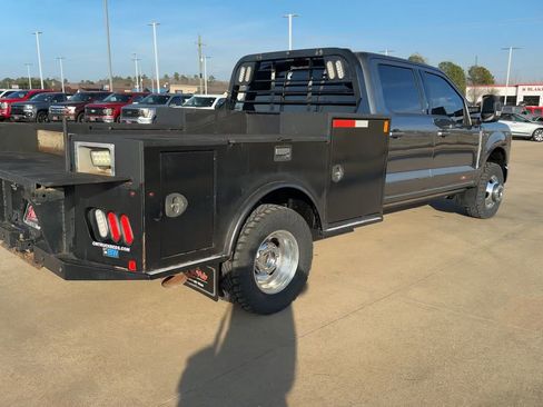 Used 2023 Ford F350 Lariat w/ Lariat Ultimate Package image 9