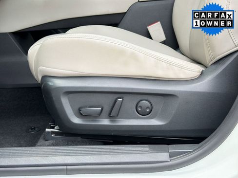 Used 2023 Nissan Rogue SL w/ SL Premium Package FWD image 14