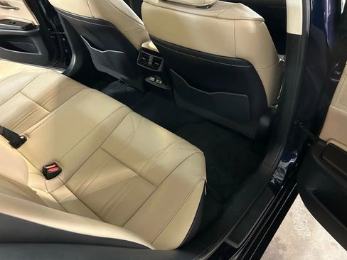 Used 2019 Lexus ES 350 w/ Accessory Package 2 image 49