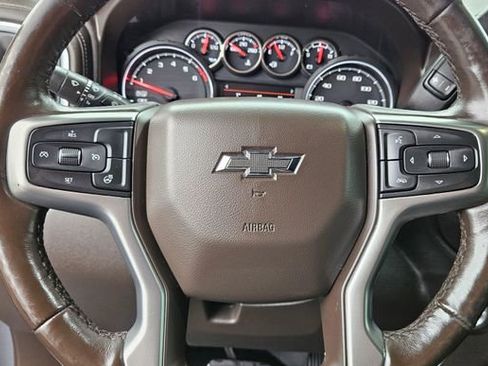 Used 2020 Chevrolet Silverado 1500 RST w/ Texas Edition AWD/4WD image 27