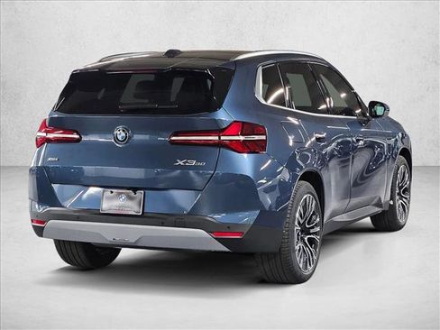 Used 2026 BMW X3 xDrive30 w/ Premium Package image 5