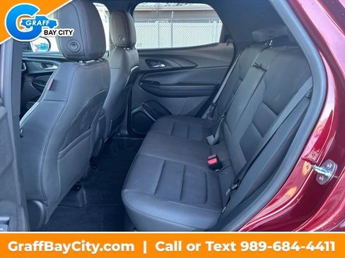 Used 2023 Chevrolet TrailBlazer RS w/ Convenience Package image 23