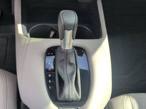 Used 2025 Honda HR-V LX image 25