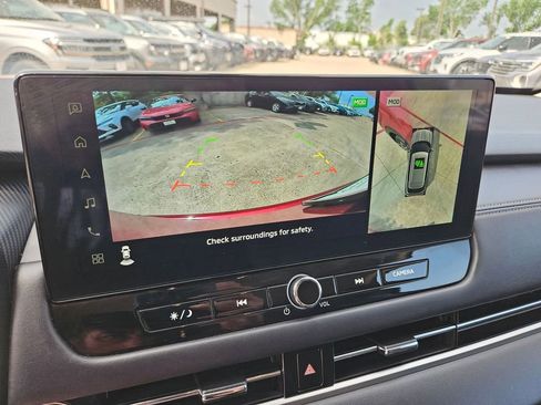 Used 2025 Mitsubishi Outlander SE FWD image 21