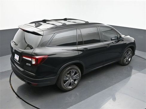 Used 2022 Honda Pilot Sport image 17