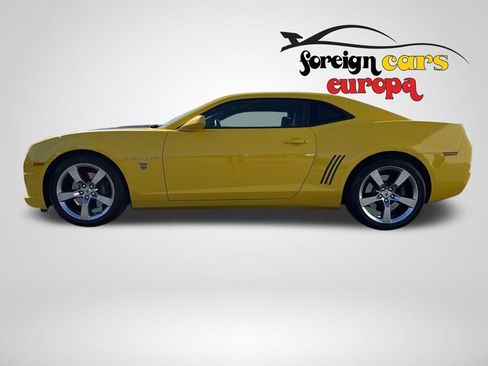 Used 2010 Chevrolet Camaro SS w/ RS Package image 4