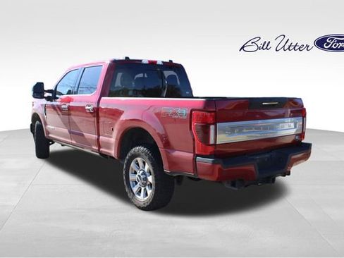 Certified 2022 Ford F250 Platinum w/ FX4 Off-Road Package image 7