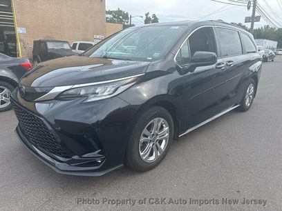 Used 2023 Toyota Sienna XSE w/ XSE Plus Package