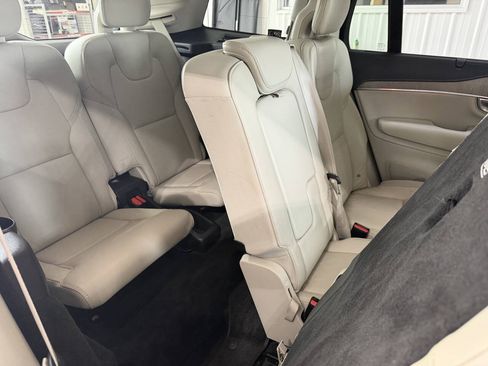 Used 2023 Volvo XC90 B6 Ultimate AWD/4WD image 34