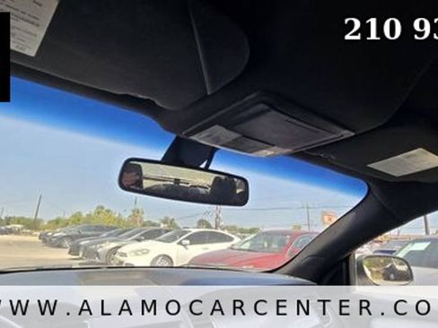Used 2018 Ford Taurus SEL w/ Equipment Group 201A AWD/4WD image 39