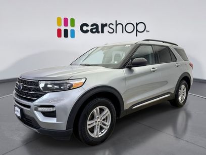 Used 2024 Ford Explorer XLT w/ Equipment Group 202A