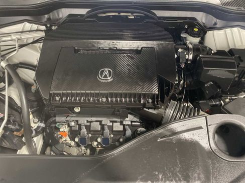 Used 2023 Acura MDX SH-AWD w/ Technology Package image 9