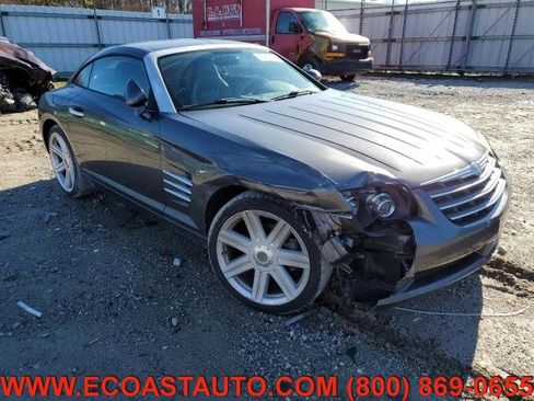 Used 2005 Chrysler Crossfire Limited image 1