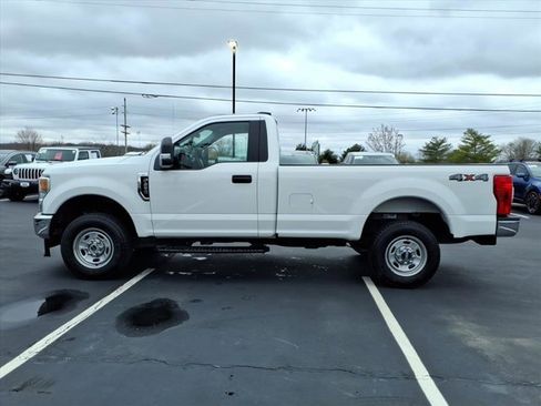 Used 2020 Ford F250 XL w/ Power Equipment Group image 4