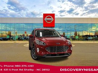 Used 2022 Ford Escape Titanium w/ Titanium Premium Package 360° Tour