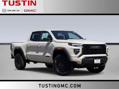 New 2026 GMC Canyon Elevation w/ LPO, Black Badging Package